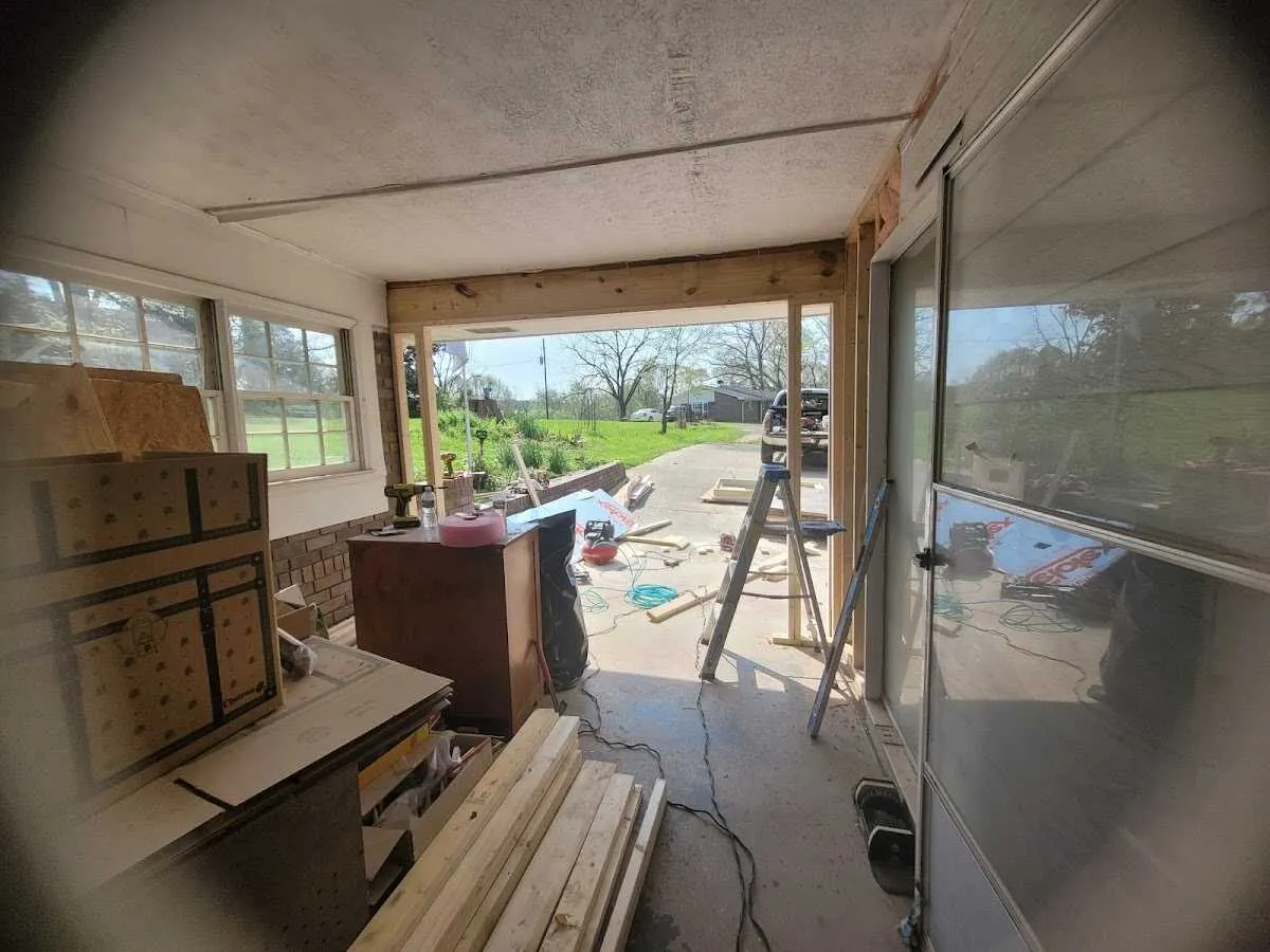 Air movers and dehumidifier for Drying & Dehumidification in Chevy Chase